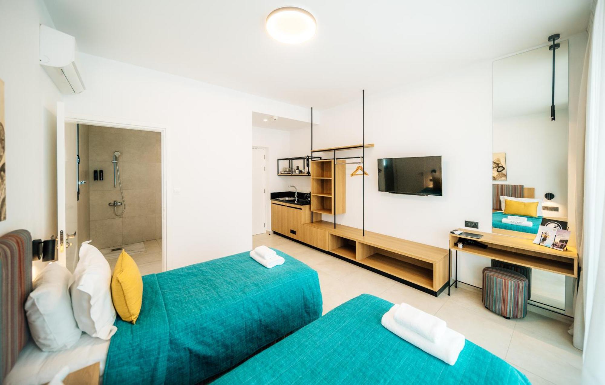 Regency Boutique Hotel Holiday Suites Paphos Szoba fotó